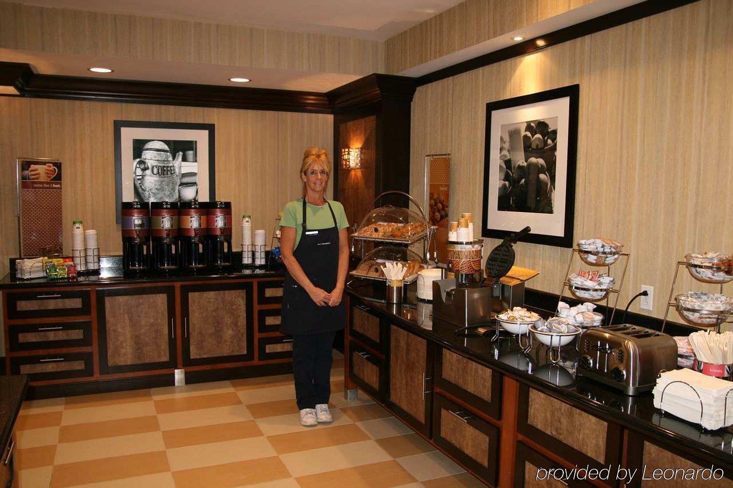 Hampton Inn & Suites New Castle, Pa Restaurante foto